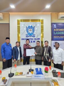 asesmen lapangan ekonomi syariah uia